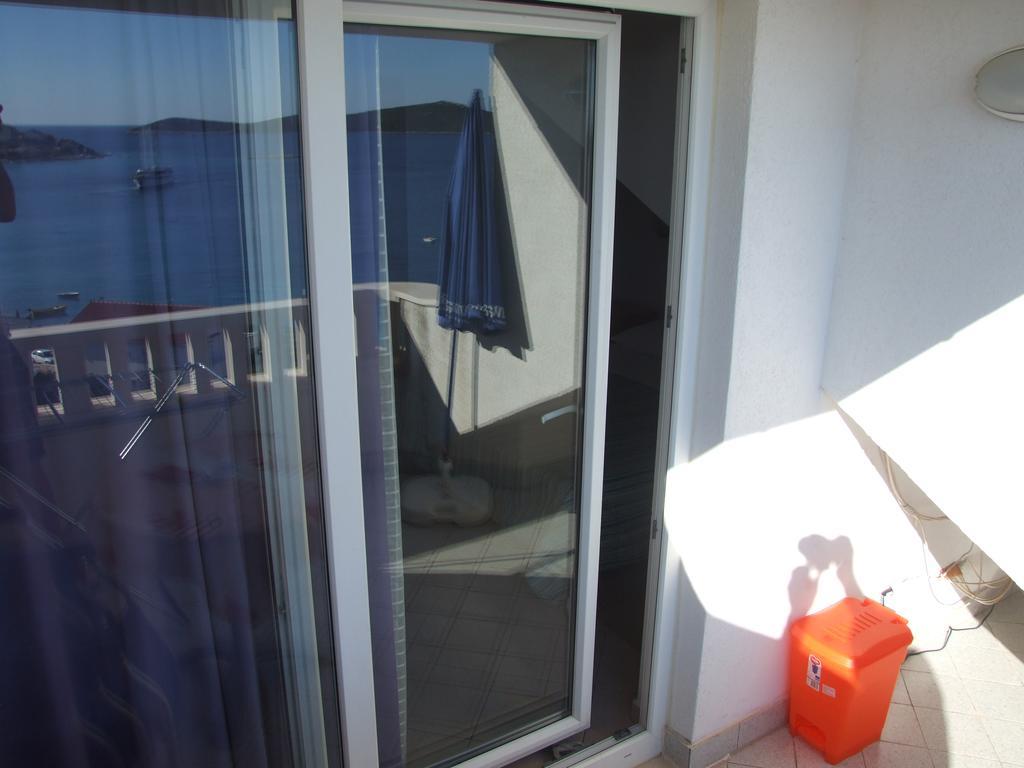 Mandina Apartment *