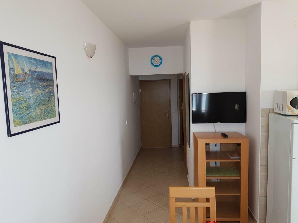 Mandina Apartment *