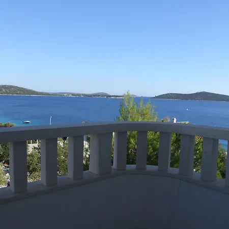 Villa Mandina Sevid Exterior photo